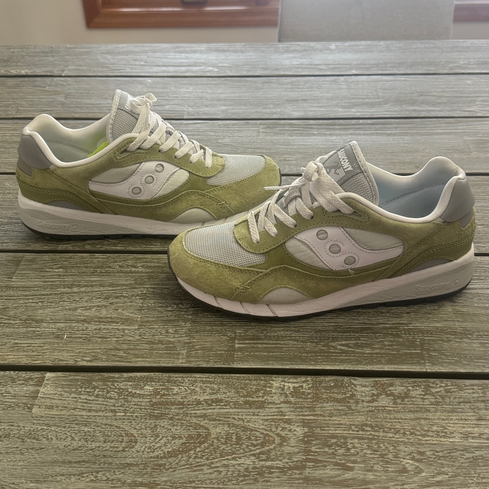 Saucony Shadow 6000. Mens 11. Used. - Picture 2 of 8